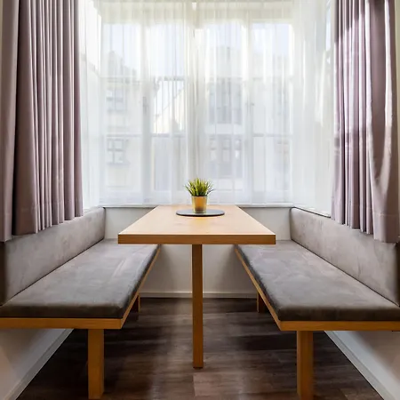 Kaiser Max Design Apartamento