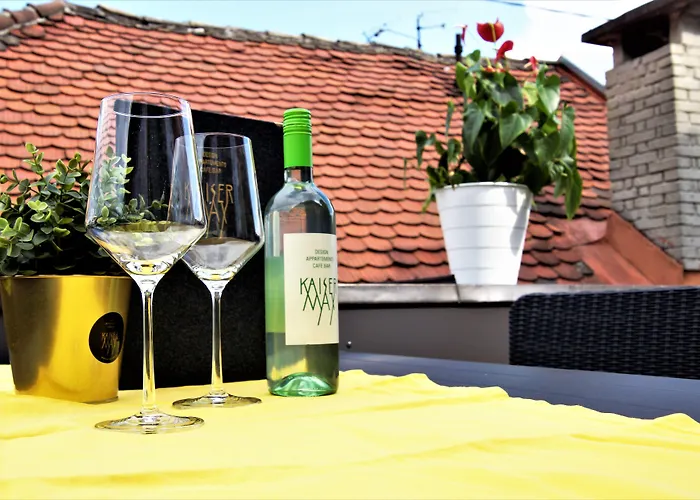 Kaiser Max Design Apartment