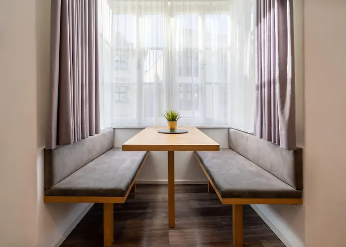 Kaiser Max Design Apartamento