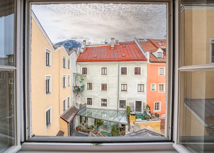 Kaiser Max Design Apartment *